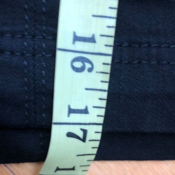 🔴 2 for $25 WILD FABLE Stretch Black Denim Seamed Mini Skirt size 14W - Picture 4 of 6